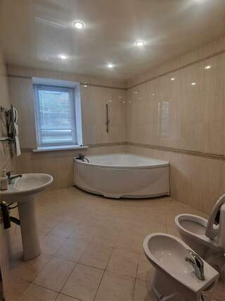 Гостиница Гостиный дворик Ярославль Семейный номер-3